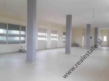 Building for rent in Kamez area in Tirana, Albania (TRR-1118-20E)