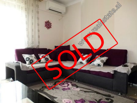 Apartament 1+1 per shitje ne rrugen e Kavajes ne Tirane (TRS-518-7L)