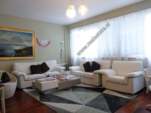 Apartament 2+1 me qera ne rrugen Dervish Hima ne Tirane