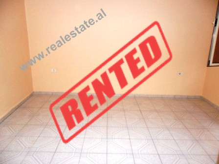 Apartment for business for rent in Myslym Shyri Street in Tirana, Albania (TRR-413-10)