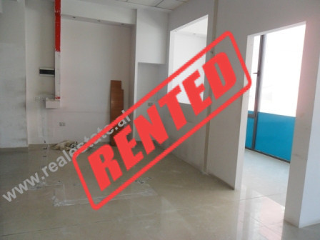 Business store for rent in Zogu Zi Area in Tirana, Albania (TRR-713-59)