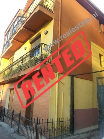 Three storey villa for rent in Kajo Karafili Street in Tirana (TRR-1213-48b)