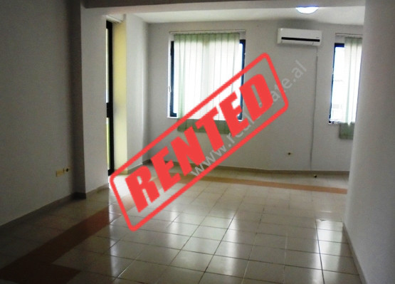 Office space for rent near the center of Tirana, Albania (TRR-115-38r)