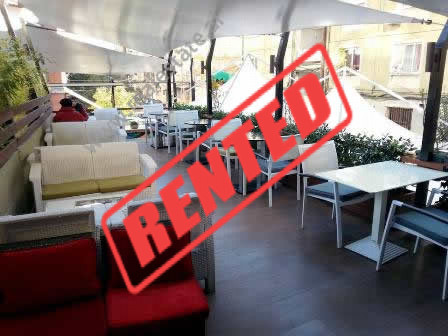 Coffee bar and Pizzeria for rent near Bajram Curri Boulevard in Tirana, Albania (TRR-215-4b)