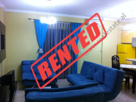 Apartament 1 + 1 me qera prane qendres Globe ne Tirane (TRR-1115-22b)