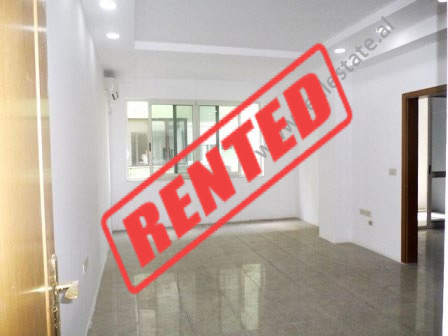 Office for rent in Brigada VIII Street in Tirana (TRR-617-18L)
