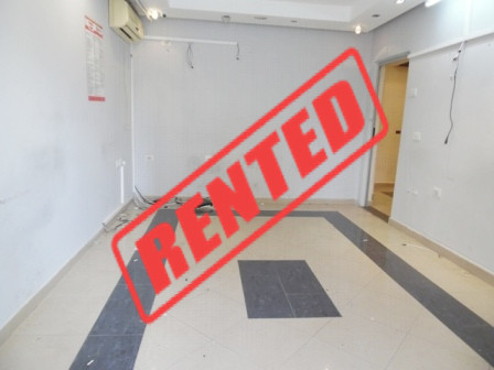 Store space for rent in Haxhi Hysen Dalliu street in Tirana, Albania (TRR-617-31d)