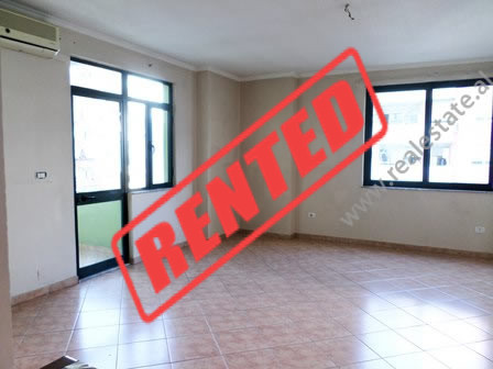 Office for rent in Gjergj Fishta Boulevard in Tirana Albania (TRR-1117-24L)