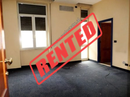 Office for rent close to Skenderbaj Square in Tirana, Albania (TRR-318-75L)