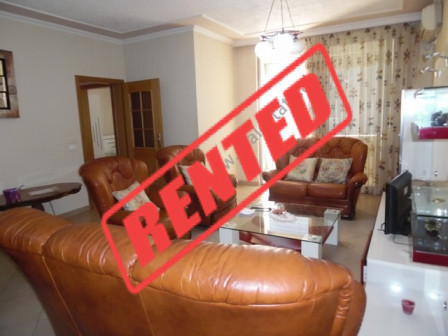 Apartament 2+1 me qera ne zonen e Zogut te Zi ne Tirane, (TRR-818-1d)