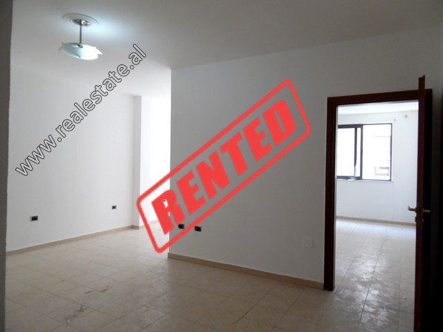 Office for rent near Blloku area in Tirana, Albania (TRR-819-3L)