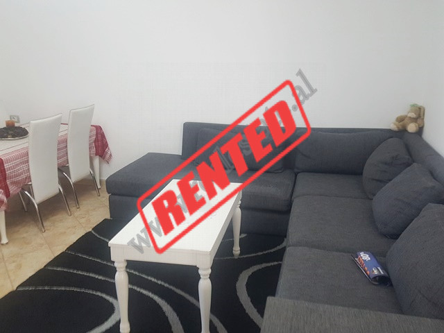Apartament 2+1 me qera prane zones se Zogut te Zi ne Tirane