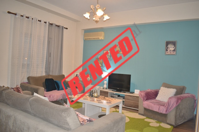 Apartament 1+1 me qira prane rruges se Kavajes ne Tirane