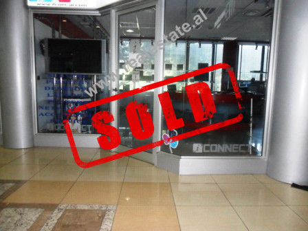 Business Store for rent in Twin Towers Business Center in Tirana, Albania (TRR-713-27)