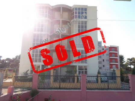 Five storey building for sale in Mali i Robit Area, Kavaja (GLS-1013-1)