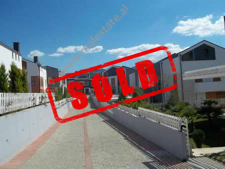 Three storey Villa for sale in Tirana, in Lunder Village, Albania (TRS-415-67b)