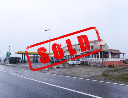 Hotel, Restorant dhe Karburant per shitje ne superstarden Lezhe-Shkoder (SHS-216-1b)
