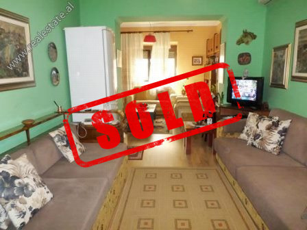Apartament 3+1 per shitje prane rruges Mine Peza ne Tirane (TRS-1018-2L)