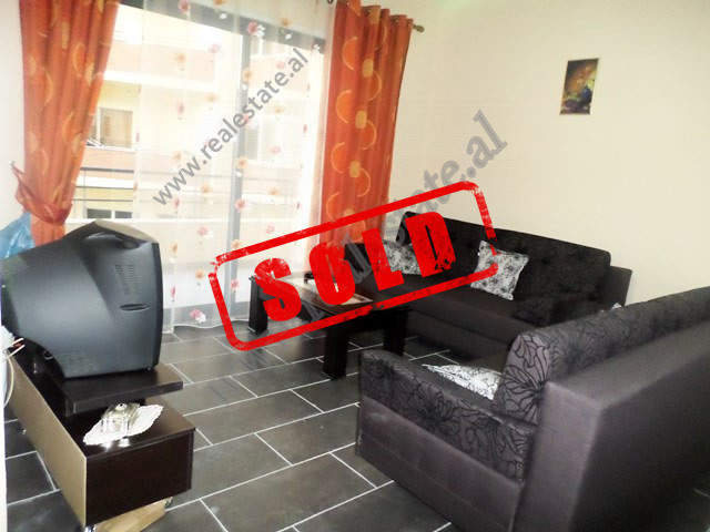 Apartament 1+1 per shitje prane Liqenit te Thate ne Tirane