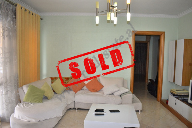 Apartament 3+1 per shitje ne zonen e Zogut te Zi ne Tirane