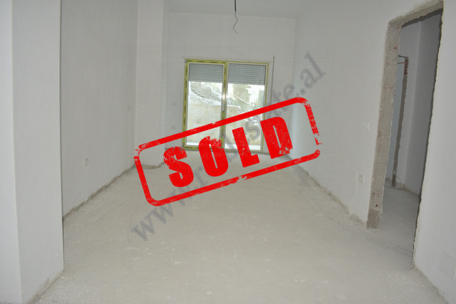 Apartament 2+1 per shitje ne rrugen Peti ne Tirane