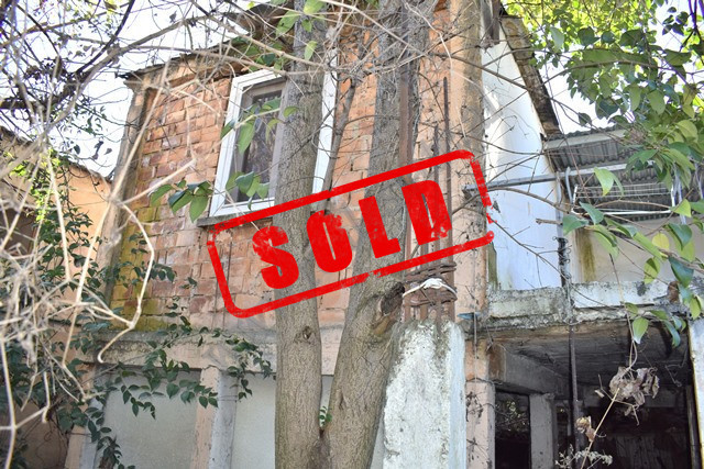 Land and building for sale near the Medrese area in Tirana, Albania